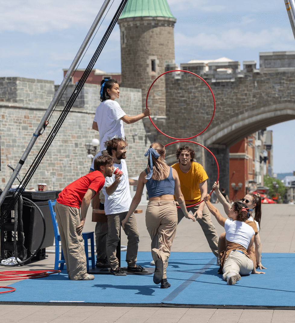 spectacle de cirque extérieur